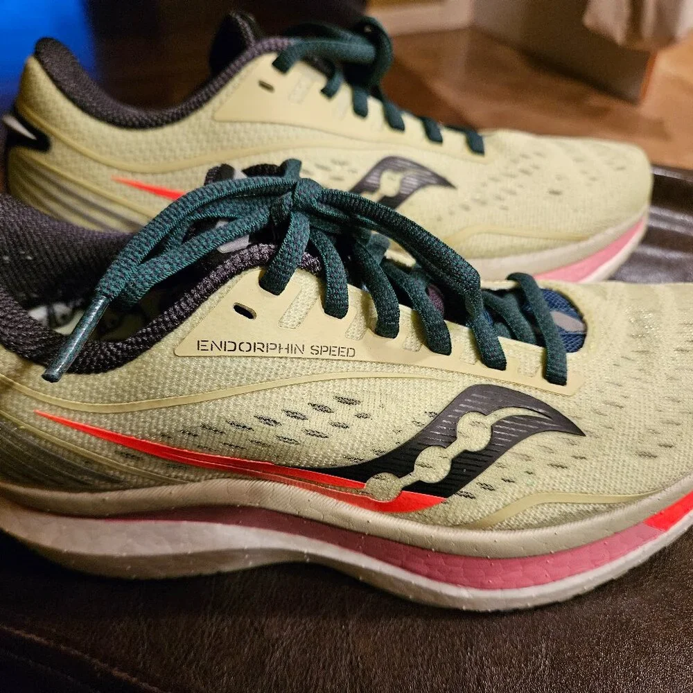 Saucony Endorphin Speed 2 w/Jack rabbit Women size 7 - Picture 1 of 5